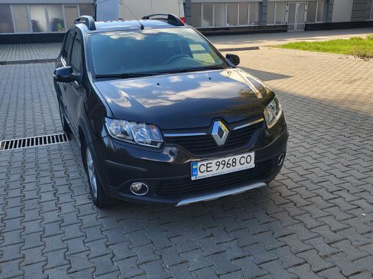 Renault Sandero 2013р. у розстрочку