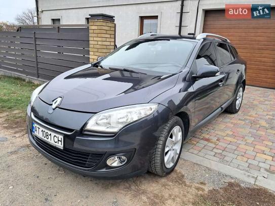 Renault Megane 2012г. в рассрочку