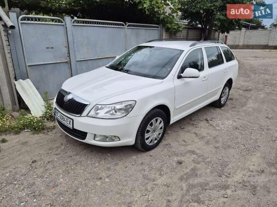 Skoda Octavia                         2010г. в рассрочку
