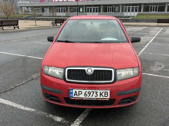 Skoda Fabia
                           2004г. в рассрочку
