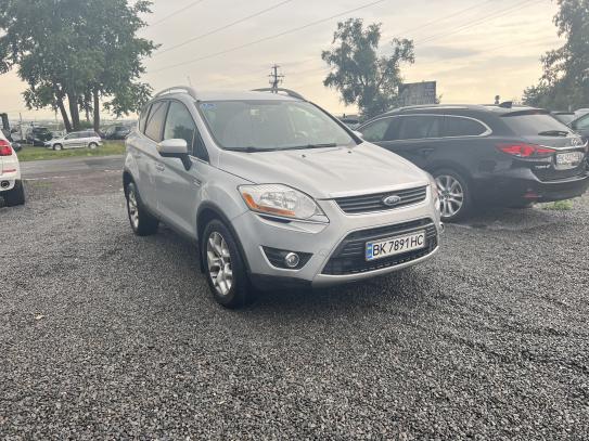 Ford Kuga                            2011г. в рассрочку