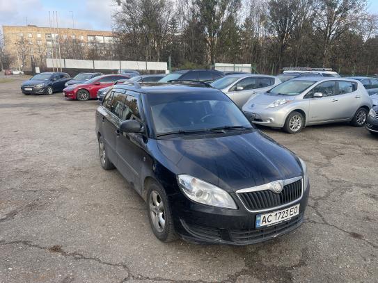 Skoda Fabia 2010г. в рассрочку