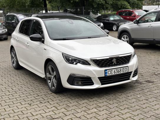 Peugeot 308                             2018г. в рассрочку