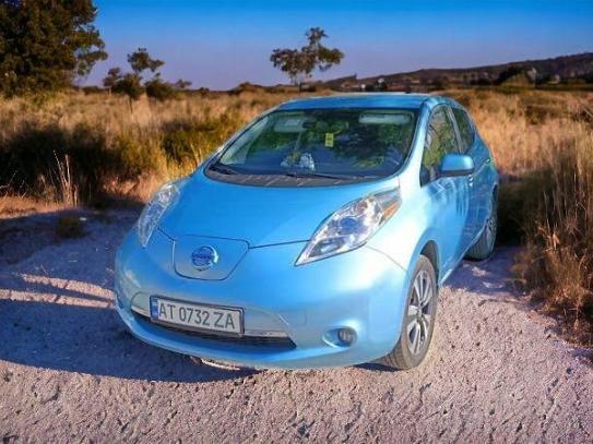 Nissan Leaf                            2015г. в рассрочку