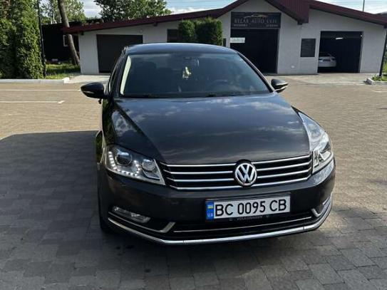 Volkswagen Passat
                          2012г. в рассрочку