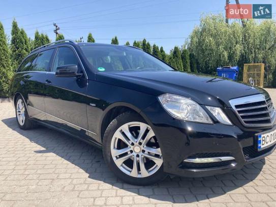 Mercedes-benz E 220 cdi                       2010г. в рассрочку