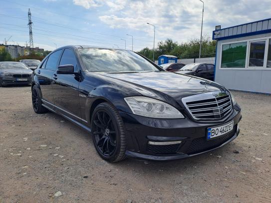 Mercedes-benz S 550 2013г. в рассрочку