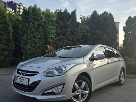 Hyundai I40                             2011г. в рассрочку