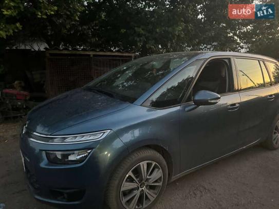 Citroen C4 picasso 2016г. в рассрочку