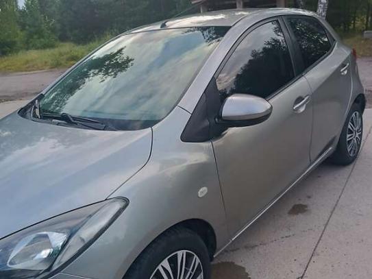 Mazda 2 2009 in Raten