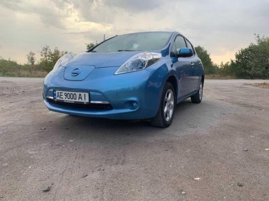 Nissan Leaf                            2015г. в рассрочку
