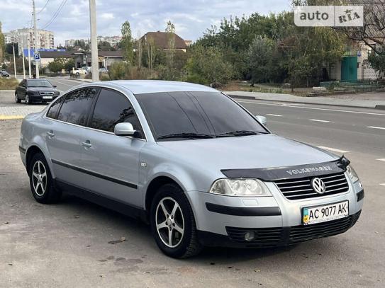 Volkswagen Passat 2002р. у розстрочку