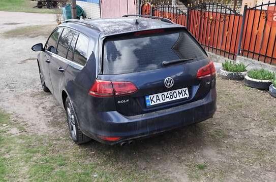 Volkswagen Golf 2015р. у розстрочку