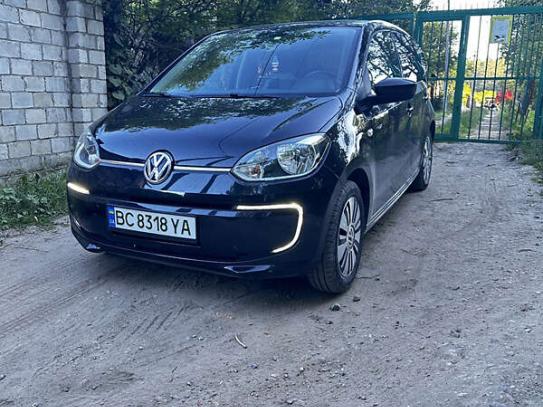 Volkswagen Up
                              2013г. в рассрочку