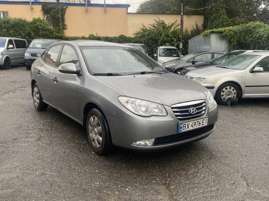 Hyundai Elantra 2011г. в рассрочку