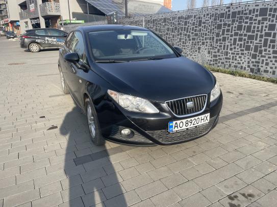 Seat Ibiza
                           2011г. в рассрочку