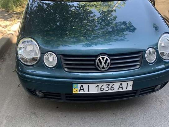 Volkswagen Polo
                            2005г. в рассрочку