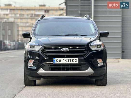 Ford Escape                          2019г. в рассрочку