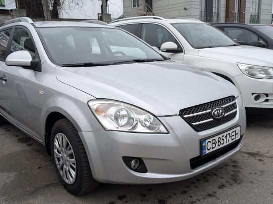 Kia Ceed
                            2007г. в рассрочку