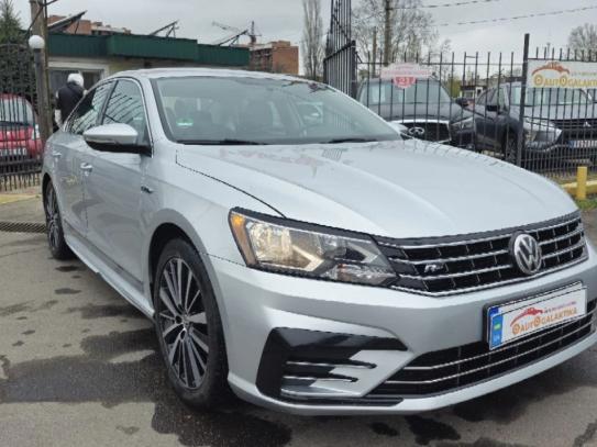Volkswagen Passat                          2016г. в рассрочку
