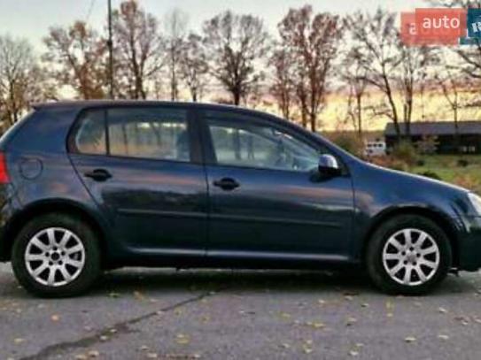 Volkswagen Golf
                            2005г. в рассрочку