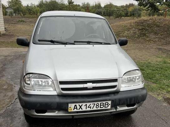 Chevrolet Niva 2006р. у розстрочку