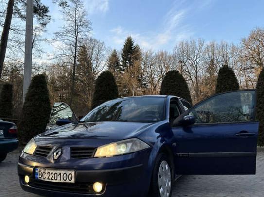 Renault Megane                          2003г. в рассрочку