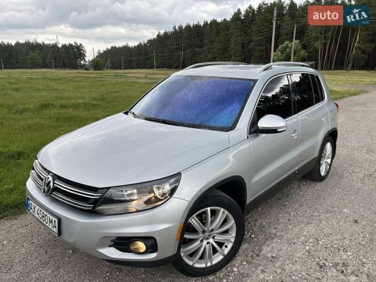 Volkswagen Tiguan                          2012г. в рассрочку