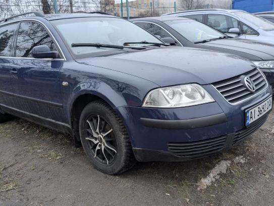 Volkswagen Passat
                          2003г. в рассрочку