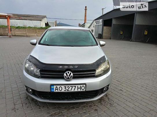 Volkswagen Golf 2009г. в рассрочку