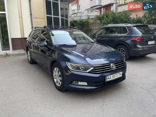 Volkswagen Passat
                          2015г. в рассрочку