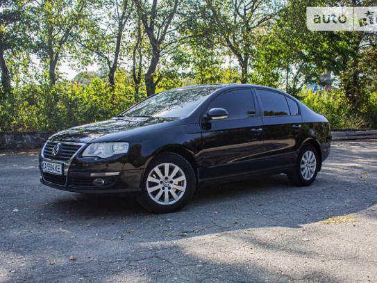 Volkswagen Passat 2008р. у розстрочку