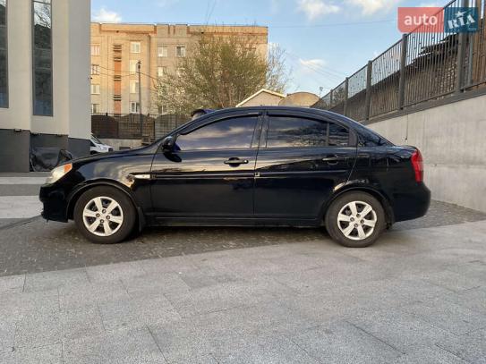 Hyundai Accent
                          2008г. в рассрочку