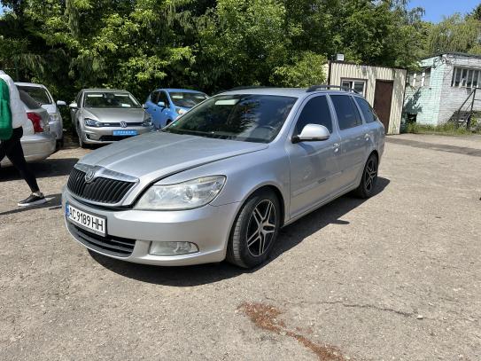 Skoda Octavia
                         2009г. в рассрочку