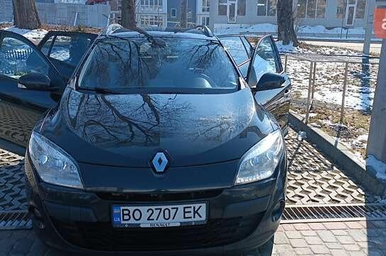 Renault Megane                          2010г. в рассрочку