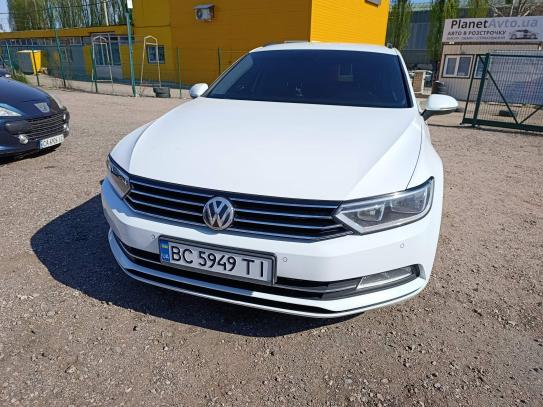 Volkswagen Passat                          2016г. в рассрочку