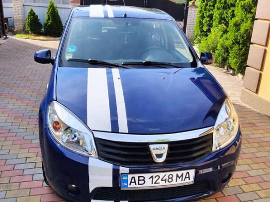 Dacia Sandero                         2009г. в рассрочку
