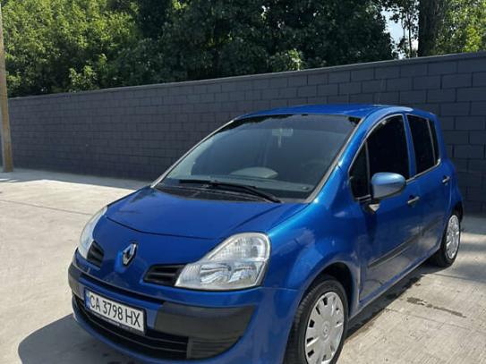 Renault Modus                           2007г. в рассрочку
