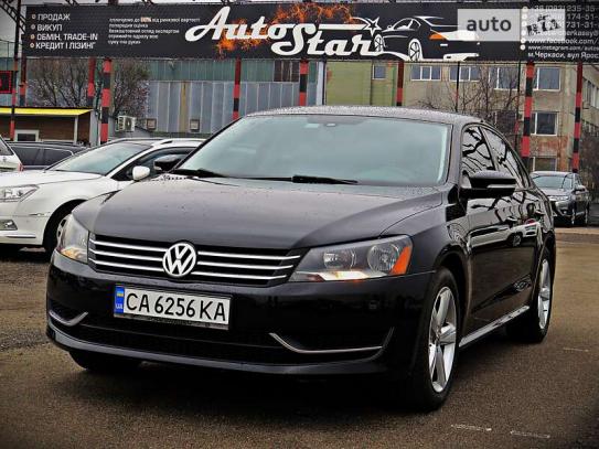 Volkswagen Passat 2014р. у розстрочку