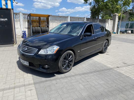 Infiniti M35                             2008г. в рассрочку