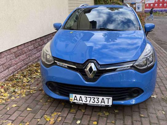 Renault Clio 2015г. в рассрочку