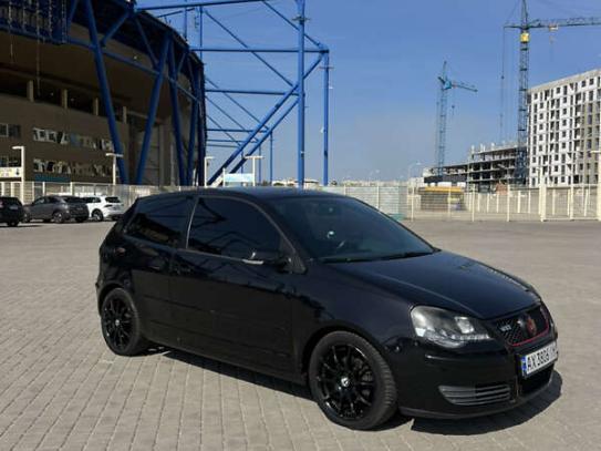 Volkswagen Polo 2006г. в рассрочку