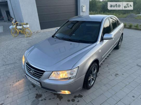 Hyundai Sonata 2008г. в рассрочку