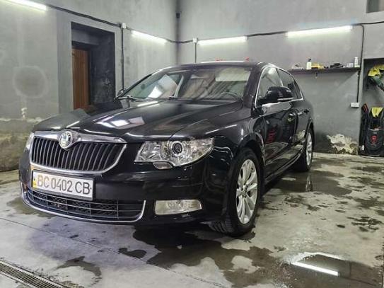 Skoda Superb 2009г. в рассрочку