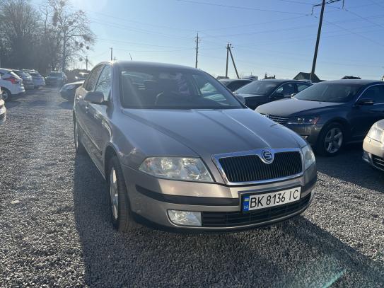 Skoda Octavia                         2006г. в рассрочку