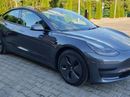 Tesla Model 3
                         2022г. в рассрочку