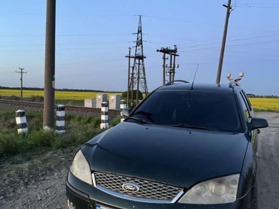 Ford Mondeo                          2005г. в рассрочку