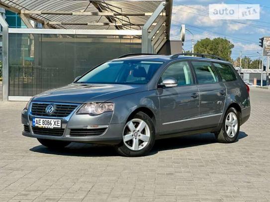 Volkswagen Passat 2006р. у розстрочку