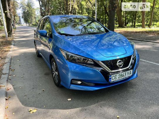 Nissan Leaf 2020г. в рассрочку