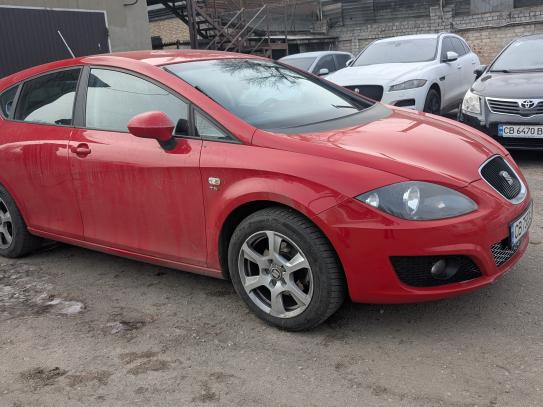 Seat Leon                            2010г. в рассрочку